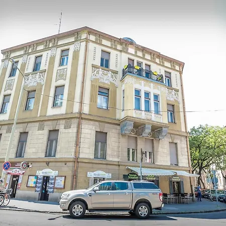 Pg Apartman Appartamento *